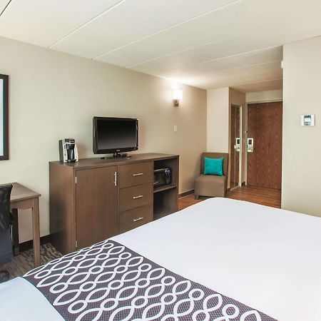 La Quinta By Wyndham Sturbridge Otel Dış mekan fotoğraf