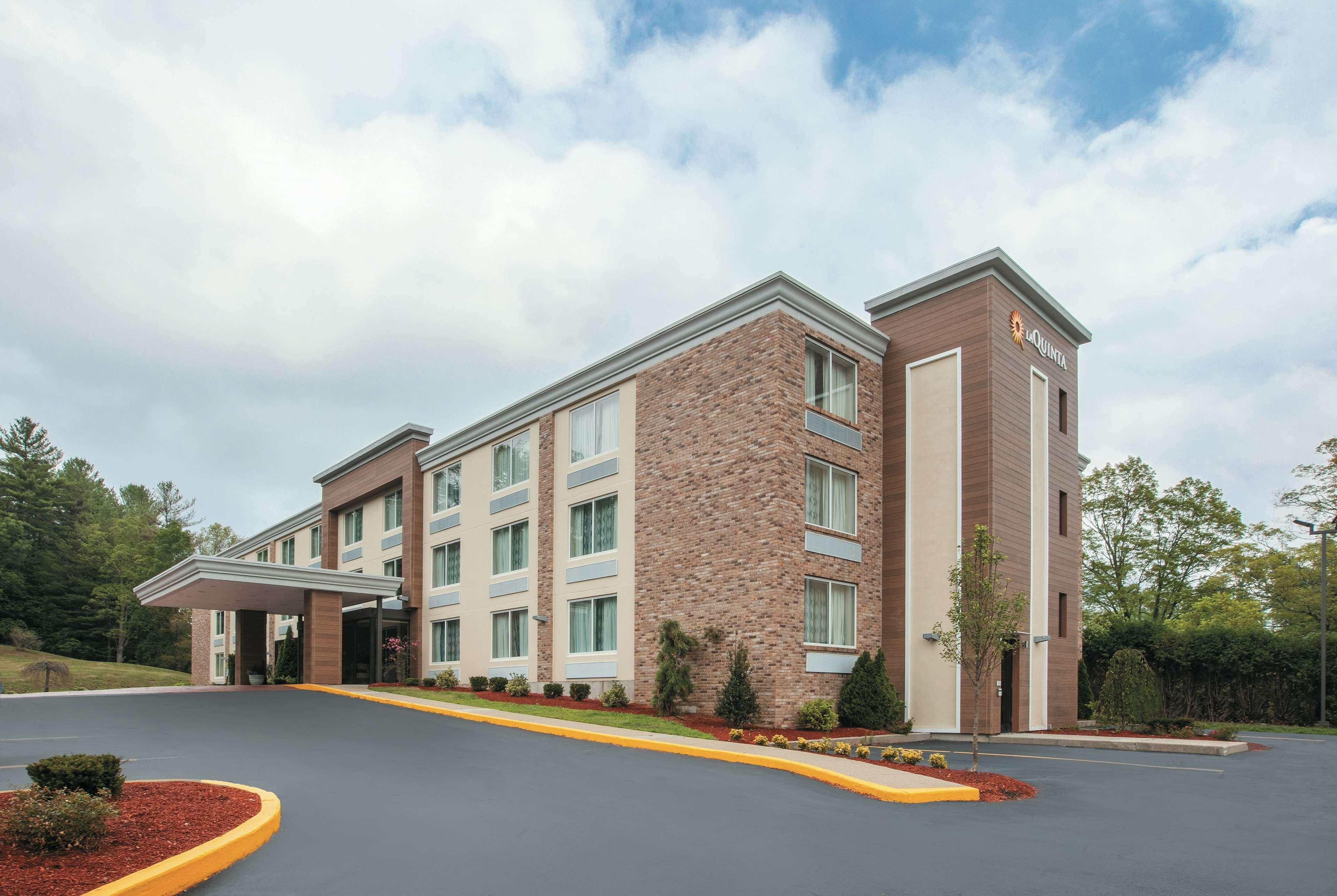 La Quinta By Wyndham Sturbridge Otel Dış mekan fotoğraf