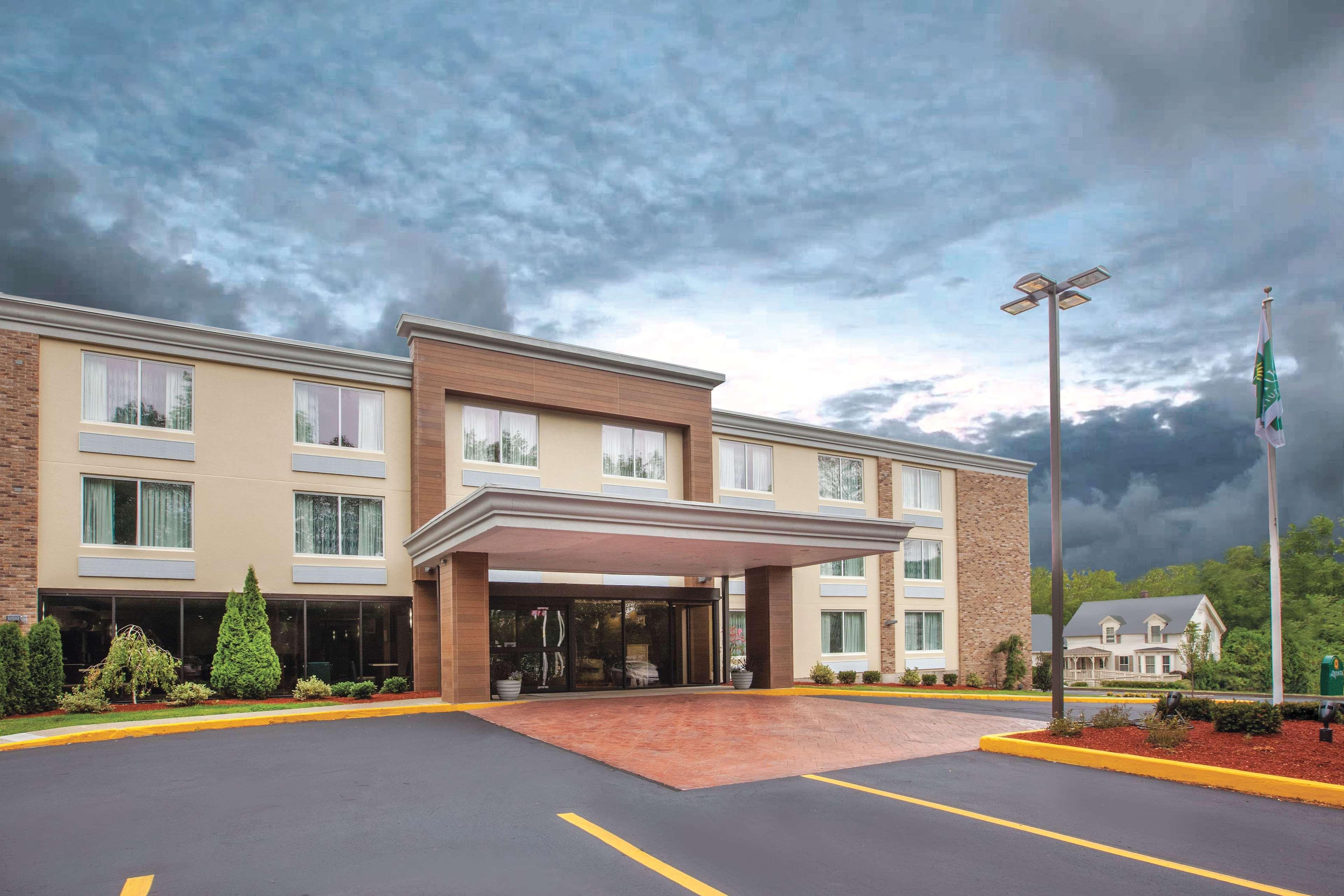 La Quinta By Wyndham Sturbridge Otel Dış mekan fotoğraf
