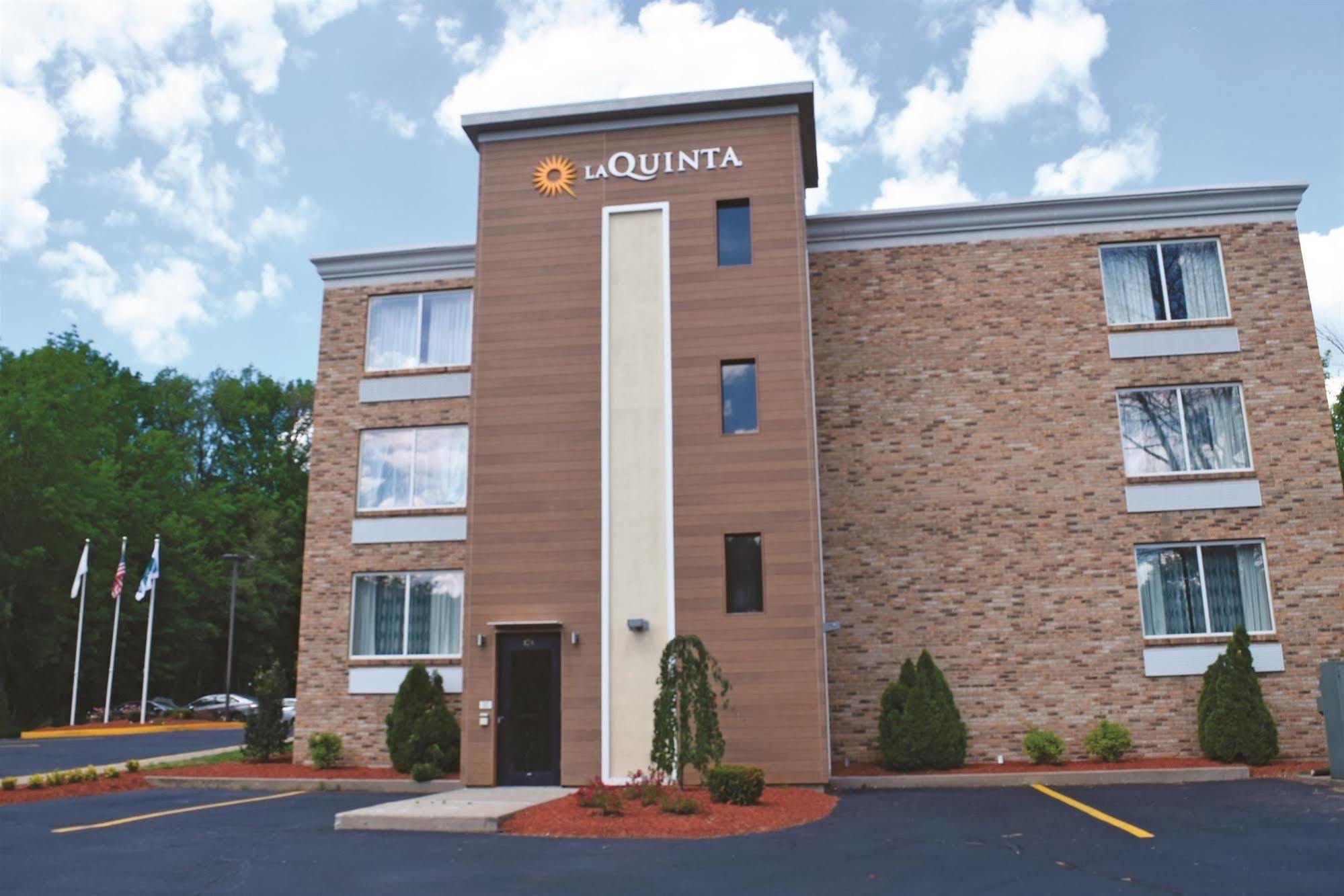 La Quinta By Wyndham Sturbridge Otel Dış mekan fotoğraf
